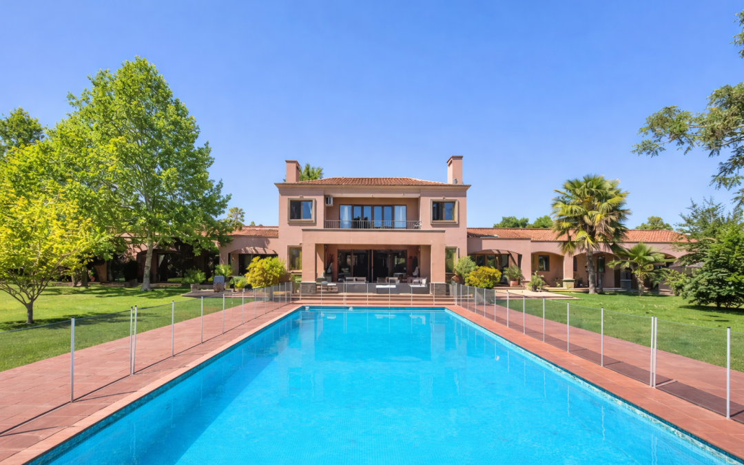 Casa De Gran Valor Arquitectónico – UF24.900 – Venta
